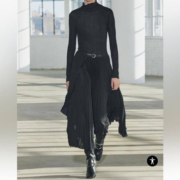 Zara Belt Accordion Pleat Skirt Black Womens Large ZW Collection New 2548/242 - Picture 1 of 10